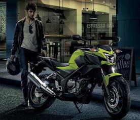 国产摩托跑车拍视频,探寻国产摩托跑车的激情驾驭之旅